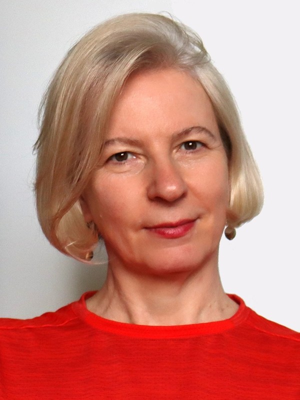 Váliné Fekete Szilvia gyógytornász, manuálterapeuta